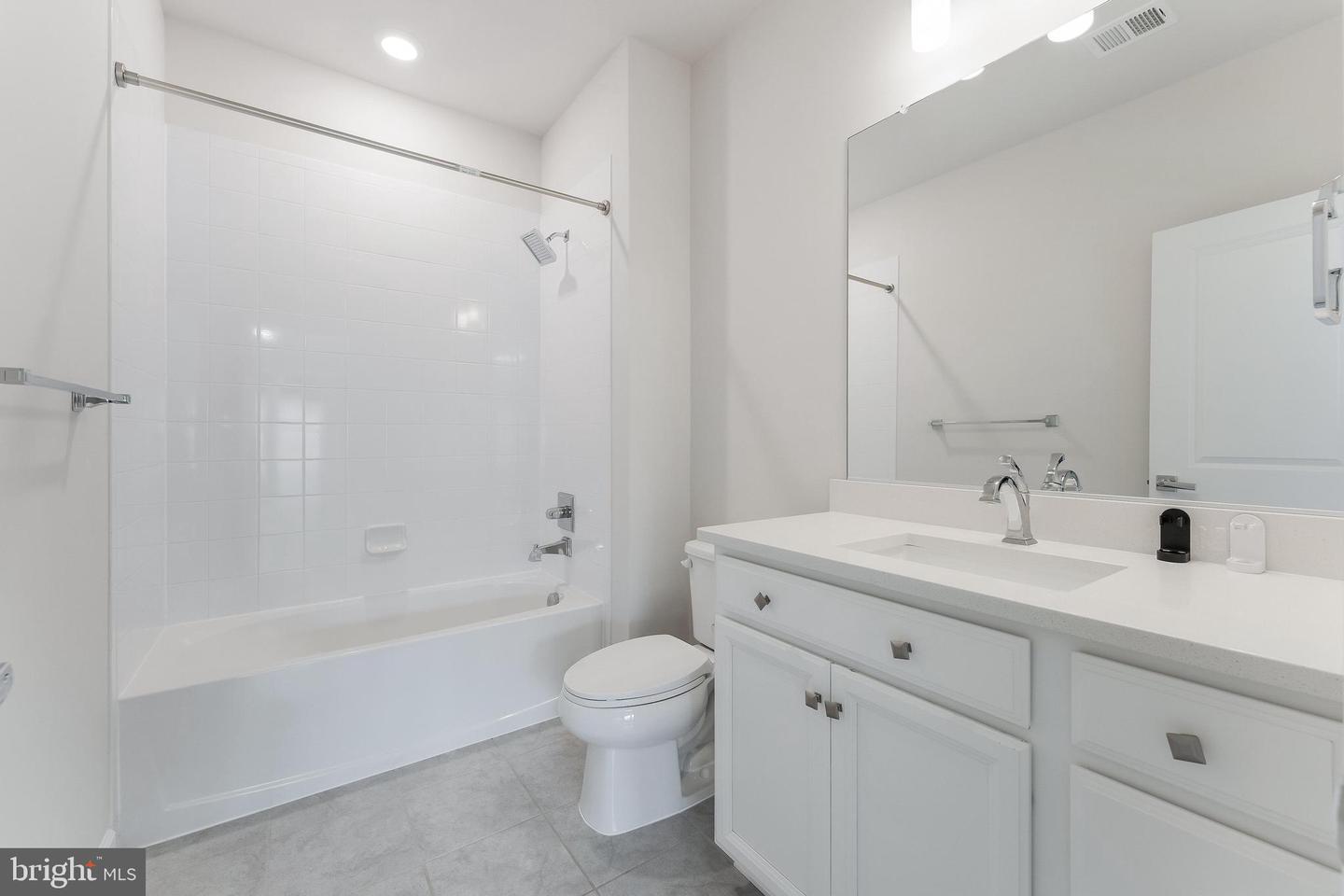 43373 DEWEY SQ, ASHBURN, Virginia 20148, 4 Bedrooms Bedrooms, ,4 BathroomsBathrooms,Residential,For sale,43373 DEWEY SQ,VALO2101988 MLS # VALO2101988
