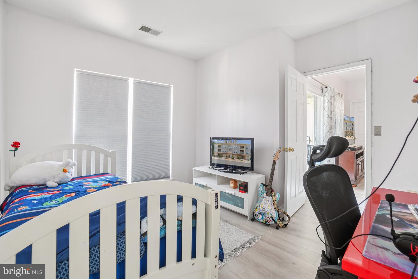 11322 WESTBROOK MILL LN #204, FAIRFAX, Virginia 22030, 3 Bedrooms Bedrooms, ,2 BathroomsBathrooms,Residential,For sale,11322 WESTBROOK MILL LN #204,VAFX2255702 MLS # VAFX2255702