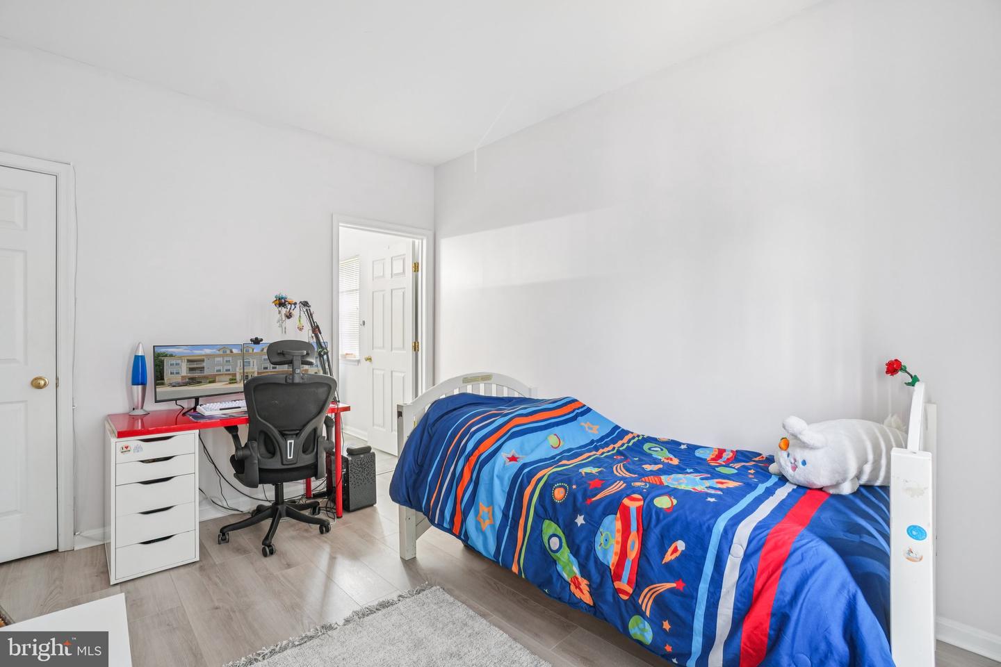 11322 WESTBROOK MILL LN #204, FAIRFAX, Virginia 22030, 3 Bedrooms Bedrooms, ,2 BathroomsBathrooms,Residential,For sale,11322 WESTBROOK MILL LN #204,VAFX2255702 MLS # VAFX2255702