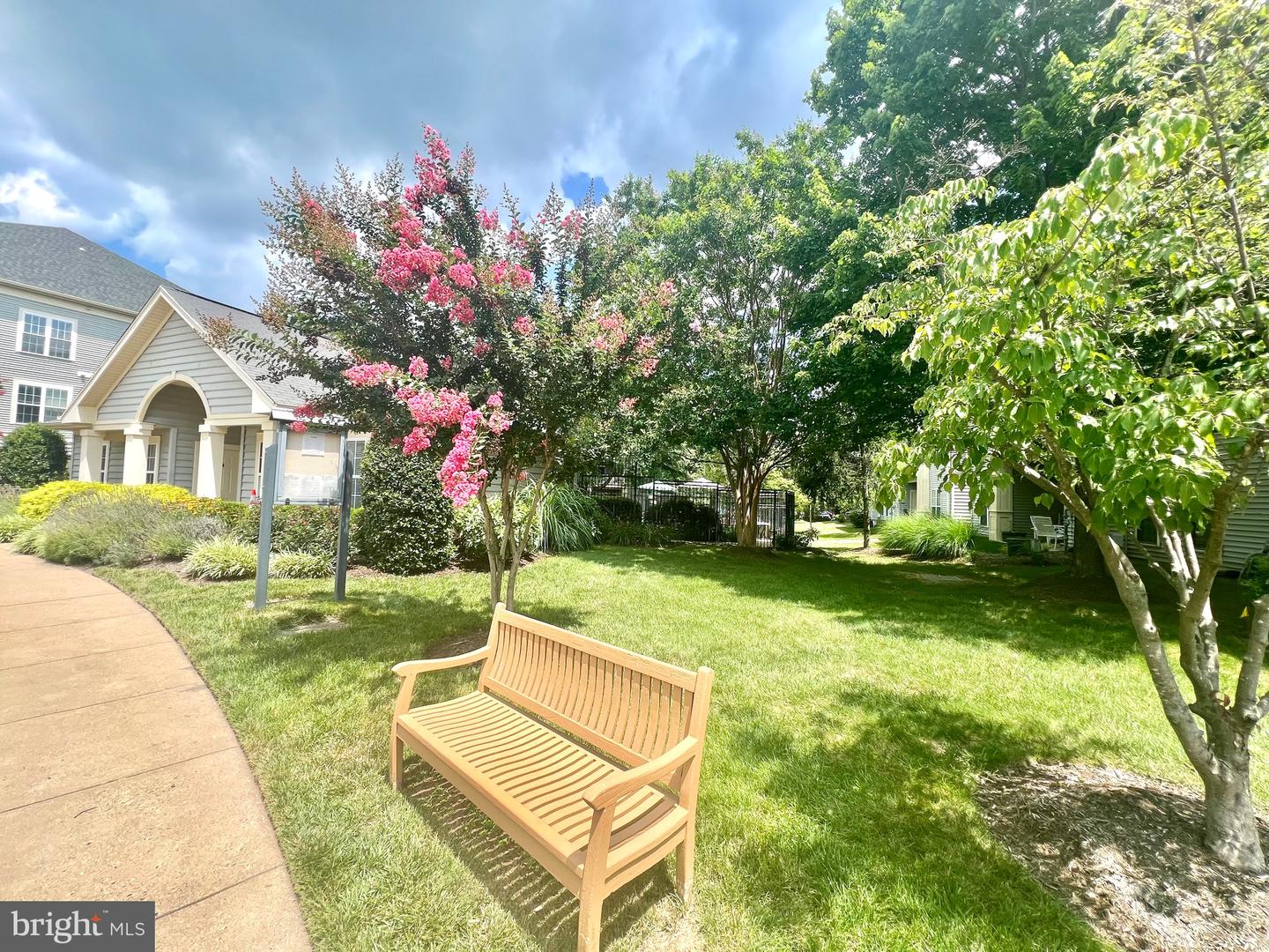 11322 WESTBROOK MILL LN #204, FAIRFAX, Virginia 22030, 3 Bedrooms Bedrooms, ,2 BathroomsBathrooms,Residential,For sale,11322 WESTBROOK MILL LN #204,VAFX2255702 MLS # VAFX2255702