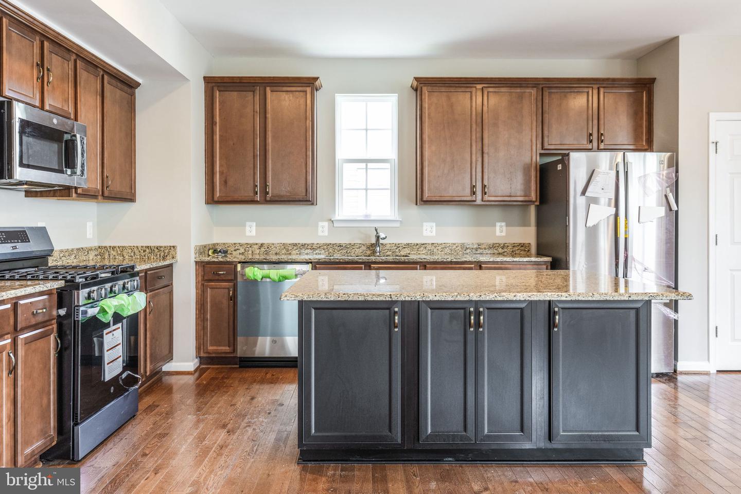 12021 SPRING BEAUTY RD, BRISTOW, Virginia 20136, 4 Bedrooms Bedrooms, ,3 BathroomsBathrooms,Residential,For sale,12021 SPRING BEAUTY RD,VAPW2099356 MLS # VAPW2099356