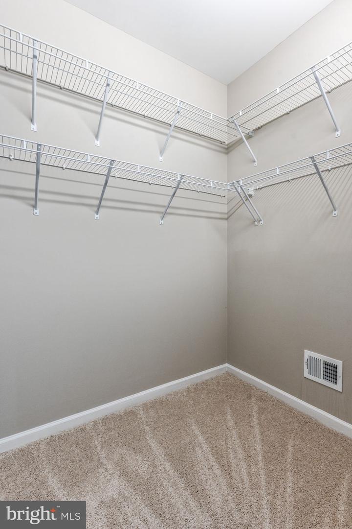 12021 SPRING BEAUTY RD, BRISTOW, Virginia 20136, 4 Bedrooms Bedrooms, ,3 BathroomsBathrooms,Residential,For sale,12021 SPRING BEAUTY RD,VAPW2099356 MLS # VAPW2099356