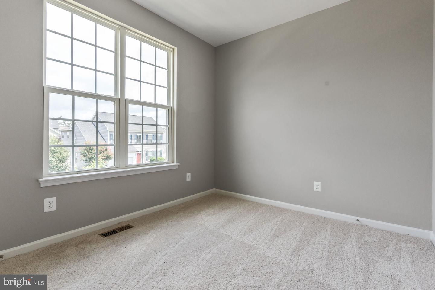 12021 SPRING BEAUTY RD, BRISTOW, Virginia 20136, 4 Bedrooms Bedrooms, ,3 BathroomsBathrooms,Residential,For sale,12021 SPRING BEAUTY RD,VAPW2099356 MLS # VAPW2099356