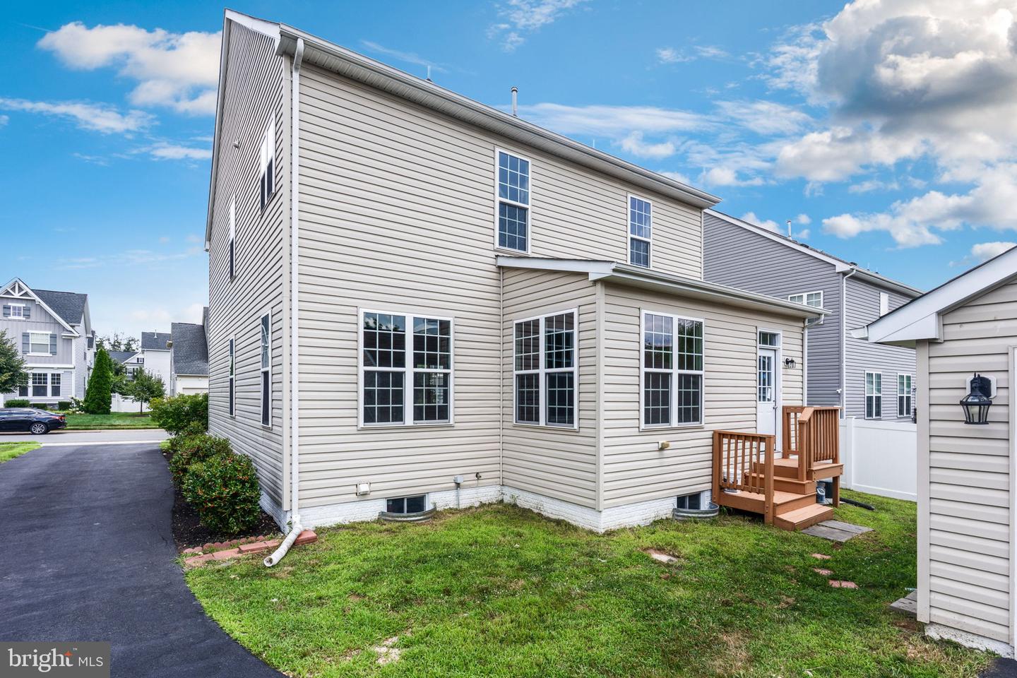 12021 SPRING BEAUTY RD, BRISTOW, Virginia 20136, 4 Bedrooms Bedrooms, ,3 BathroomsBathrooms,Residential,For sale,12021 SPRING BEAUTY RD,VAPW2099356 MLS # VAPW2099356