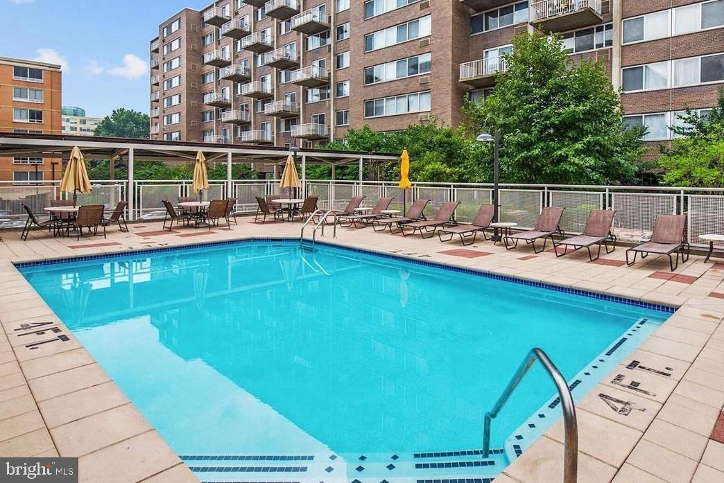 355 I ST SW #601, WASHINGTON, District Of Columbia 20024, 2 Bedrooms Bedrooms, 5 Rooms Rooms,2 BathroomsBathrooms,Residential,For sale,355 I ST SW #601,DCDC2210724 MLS # DCDC2210724