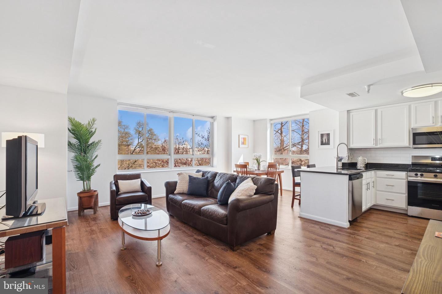 355 I ST SW #601, WASHINGTON, District Of Columbia 20024, 2 Bedrooms Bedrooms, 5 Rooms Rooms,2 BathroomsBathrooms,Residential,For sale,355 I ST SW #601,DCDC2210724 MLS # DCDC2210724