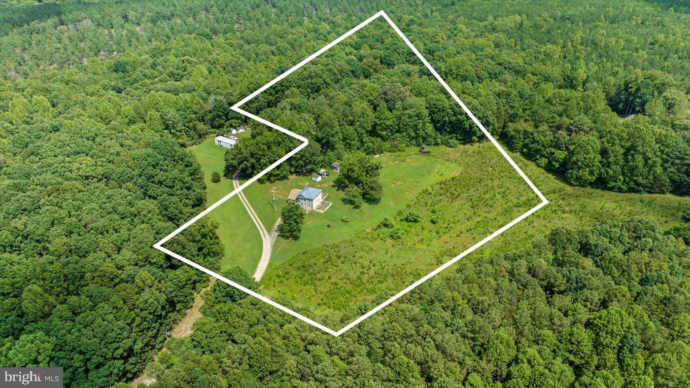 13367 PASSING, BOWLING GREEN, Virginia 22427, 2 Bedrooms Bedrooms, 6 Rooms Rooms,1 BathroomBathrooms,Residential,For sale,13367 PASSING,VACV2008520 MLS # VACV2008520