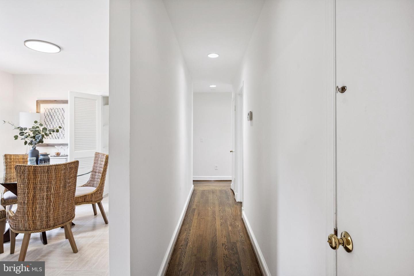 7035 CALAMO ST, SPRINGFIELD, Virginia 22150, 3 Bedrooms Bedrooms, ,3 BathroomsBathrooms,Residential,For sale,7035 CALAMO ST,VAFX2255898 MLS # VAFX2255898