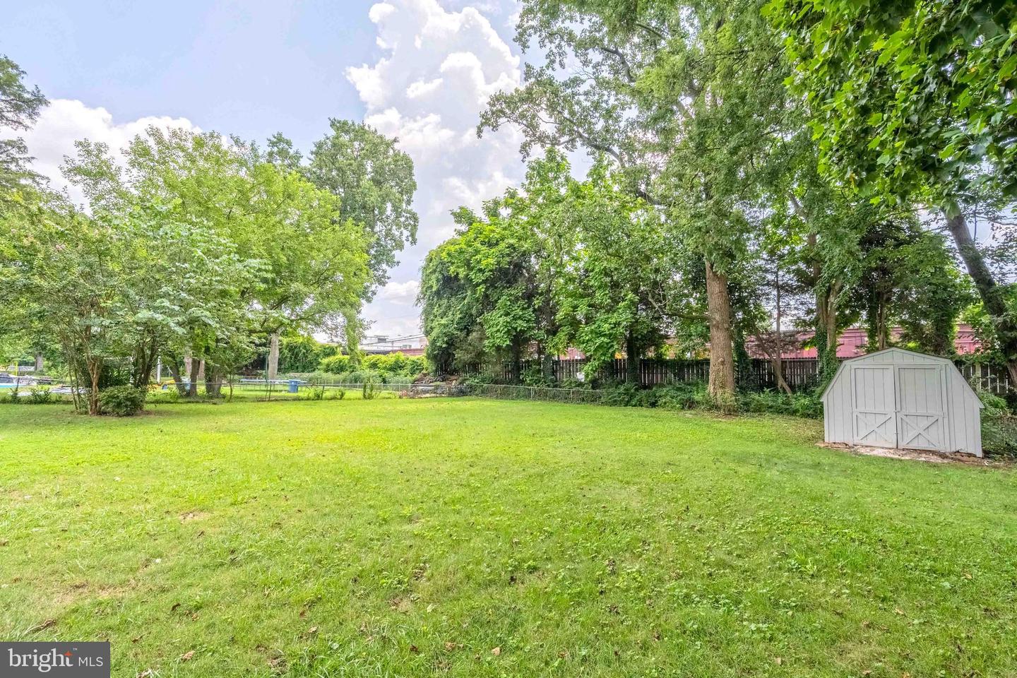 7035 CALAMO ST, SPRINGFIELD, Virginia 22150, 3 Bedrooms Bedrooms, ,3 BathroomsBathrooms,Residential,For sale,7035 CALAMO ST,VAFX2255898 MLS # VAFX2255898