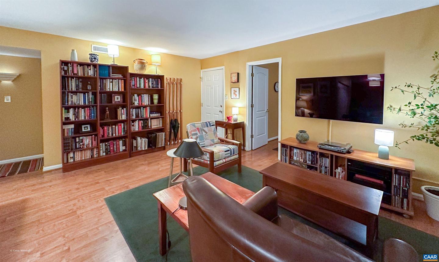 1504 VILLA TER #B, CHARLOTTESVILLE, Virginia 22903, 3 Bedrooms Bedrooms, ,2 BathroomsBathrooms,Residential,For sale,1504 VILLA TER #B,666823 MLS # 666823