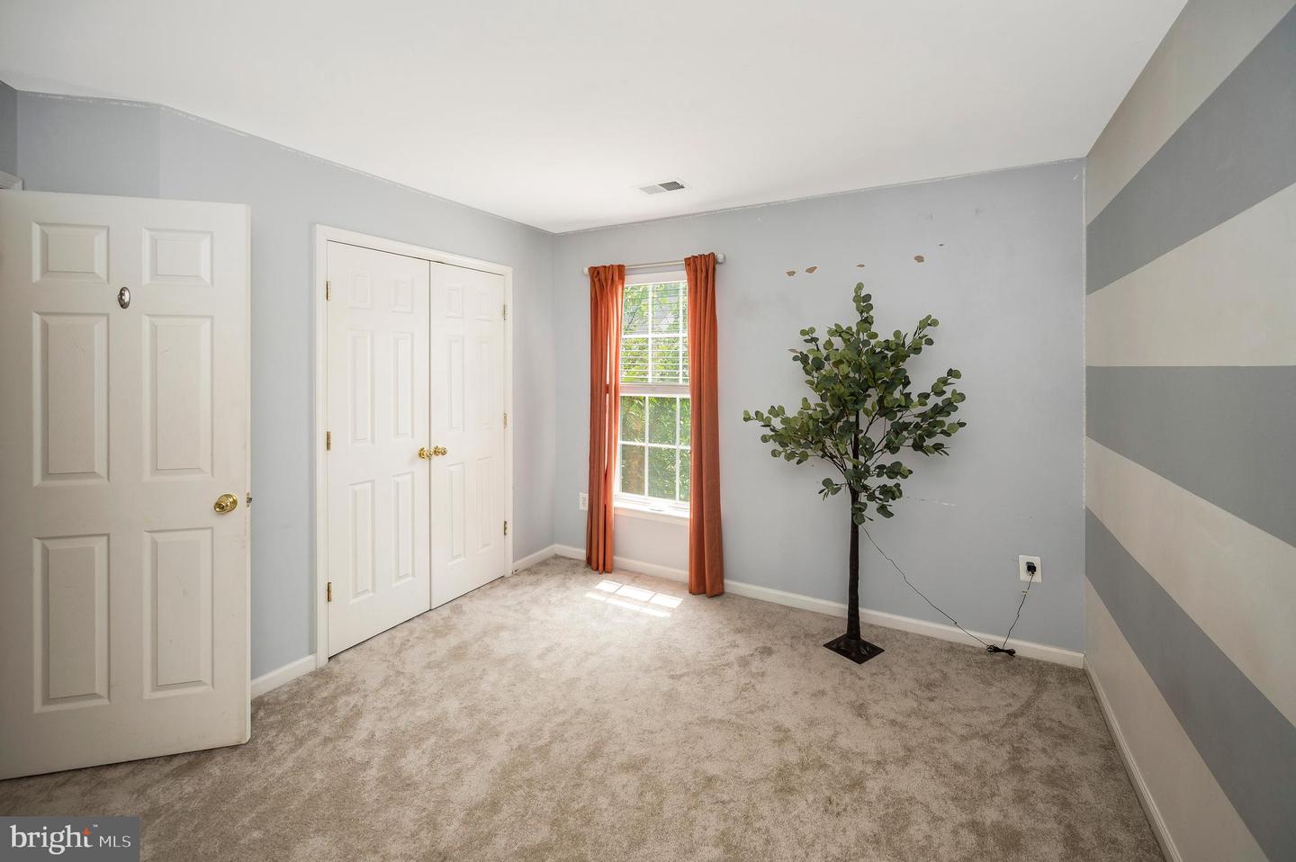 1000 GRAHAM DR, FREDERICKSBURG, Virginia 22401, 4 Bedrooms Bedrooms, ,3 BathroomsBathrooms,Residential,For sale,1000 GRAHAM DR,VAFB2008594 MLS # VAFB2008594