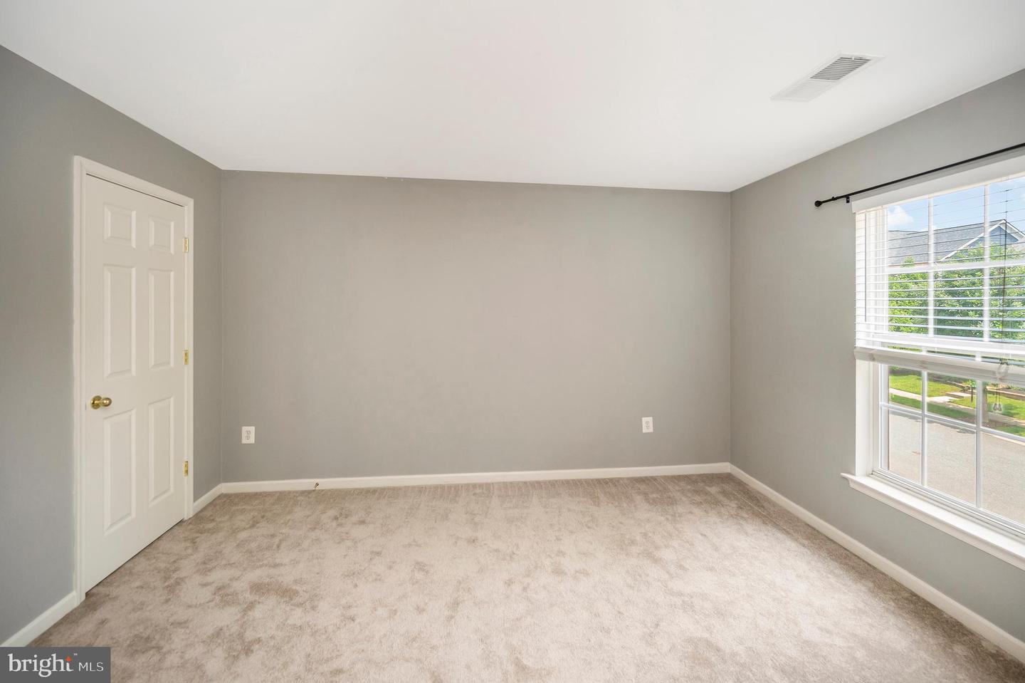 1000 GRAHAM DR, FREDERICKSBURG, Virginia 22401, 4 Bedrooms Bedrooms, ,3 BathroomsBathrooms,Residential,For sale,1000 GRAHAM DR,VAFB2008594 MLS # VAFB2008594