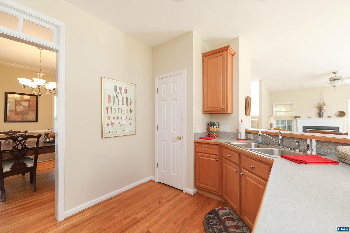 5310 LITTLE FOX LN, CHARLOTTESVILLE, Virginia 22903, 4 Bedrooms Bedrooms, ,2 BathroomsBathrooms,Residential,For sale,5310 LITTLE FOX LN,666824 MLS # 666824
