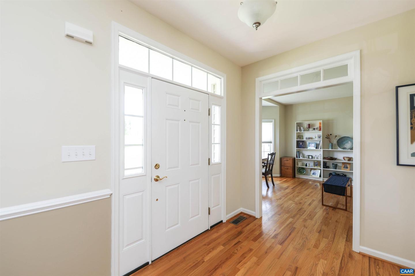 5310 LITTLE FOX LN, CHARLOTTESVILLE, Virginia 22903, 4 Bedrooms Bedrooms, ,2 BathroomsBathrooms,Residential,For sale,5310 LITTLE FOX LN,666824 MLS # 666824