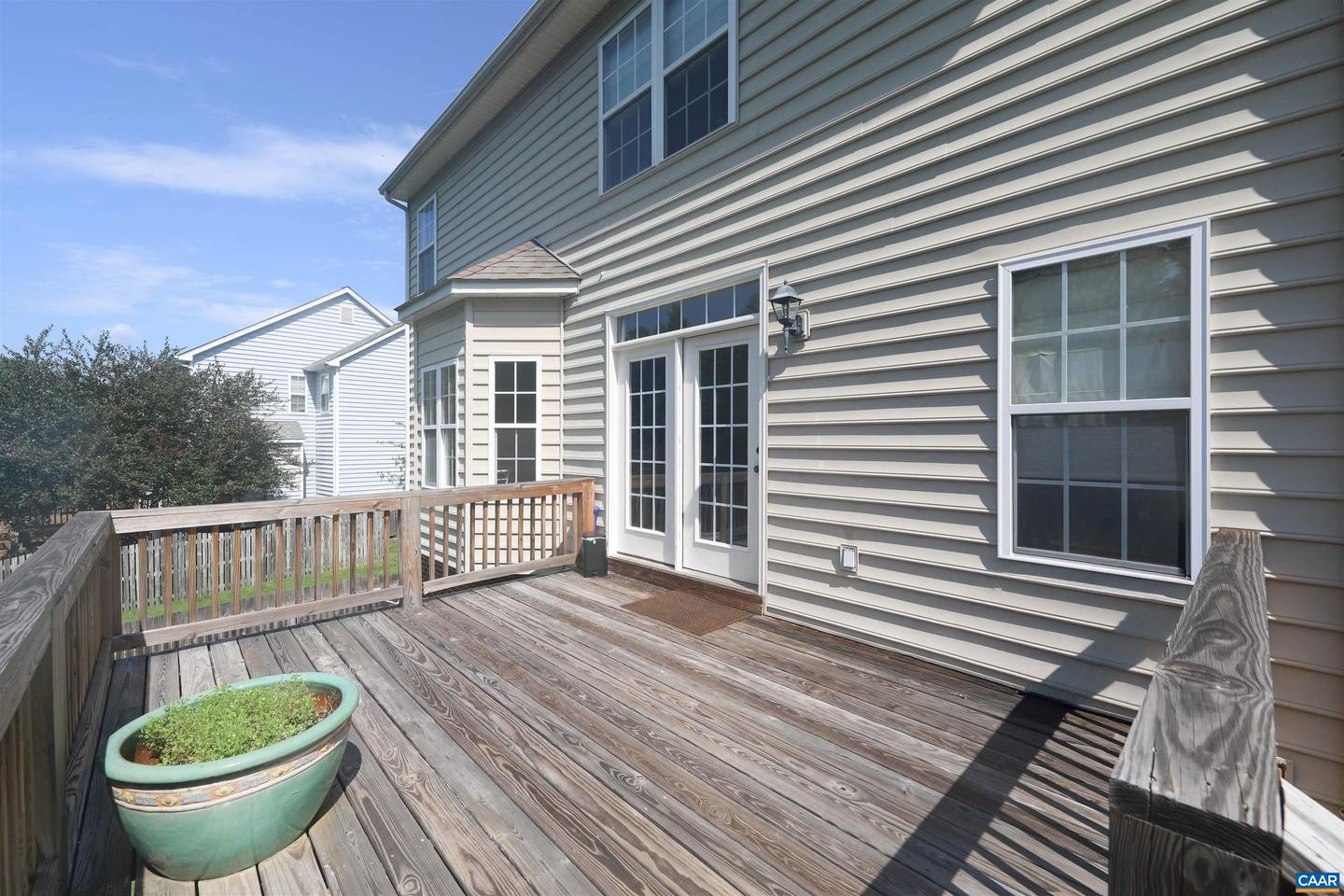 5310 LITTLE FOX LN, CHARLOTTESVILLE, Virginia 22903, 4 Bedrooms Bedrooms, ,2 BathroomsBathrooms,Residential,For sale,5310 LITTLE FOX LN,666824 MLS # 666824