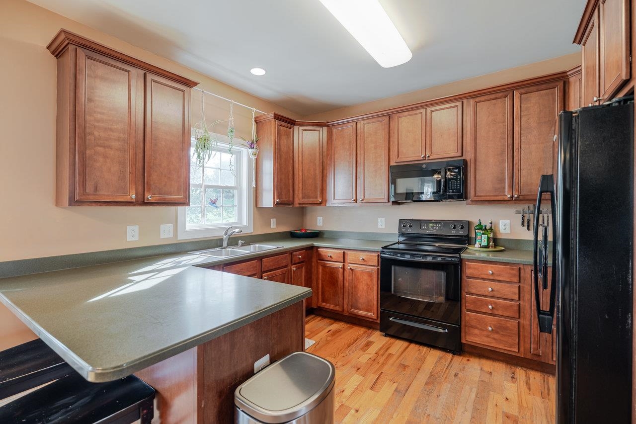 4130 SABRINA CT, PENN LAIRD, Virginia 22846, 4 Bedrooms Bedrooms, ,3 BathroomsBathrooms,Residential,4130 SABRINA CT,666161 MLS # 666161