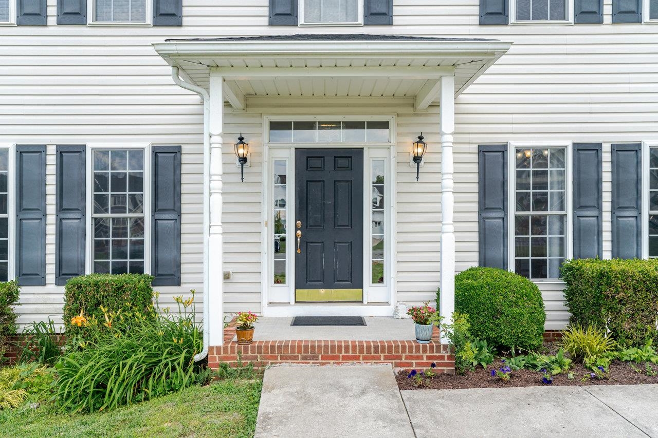 4130 SABRINA CT, PENN LAIRD, Virginia 22846, 4 Bedrooms Bedrooms, ,3 BathroomsBathrooms,Residential,4130 SABRINA CT,666161 MLS # 666161