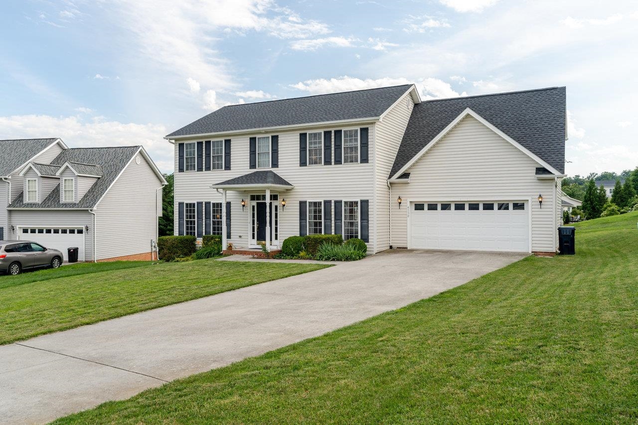 4130 SABRINA CT, PENN LAIRD, Virginia 22846, 4 Bedrooms Bedrooms, ,3 BathroomsBathrooms,Residential,4130 SABRINA CT,666161 MLS # 666161