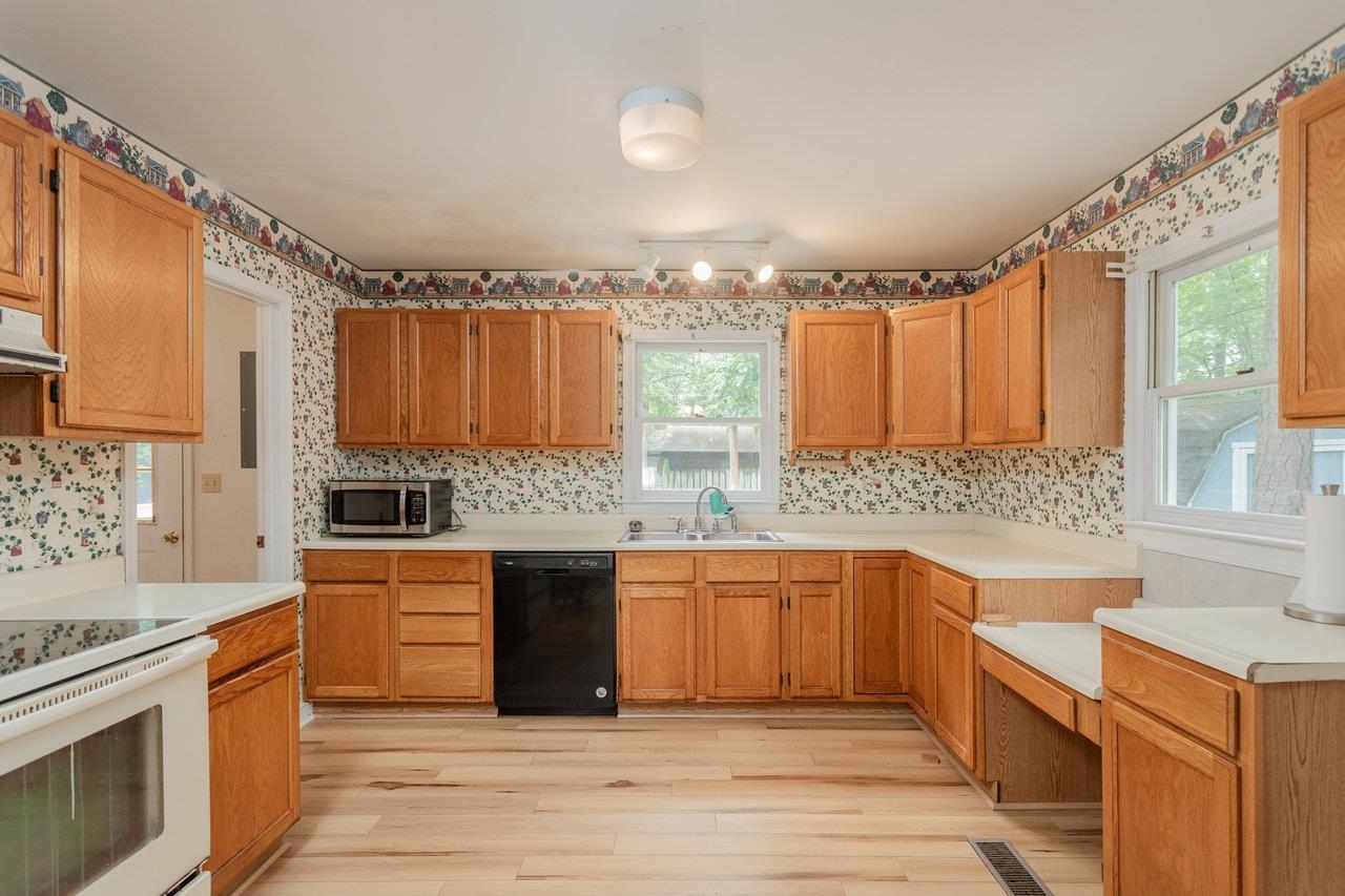 22 LOBLOLLY RD, PALMYRA, Virginia 22963, 3 Bedrooms Bedrooms, ,2 BathroomsBathrooms,Residential,22 LOBLOLLY RD,666827 MLS # 666827