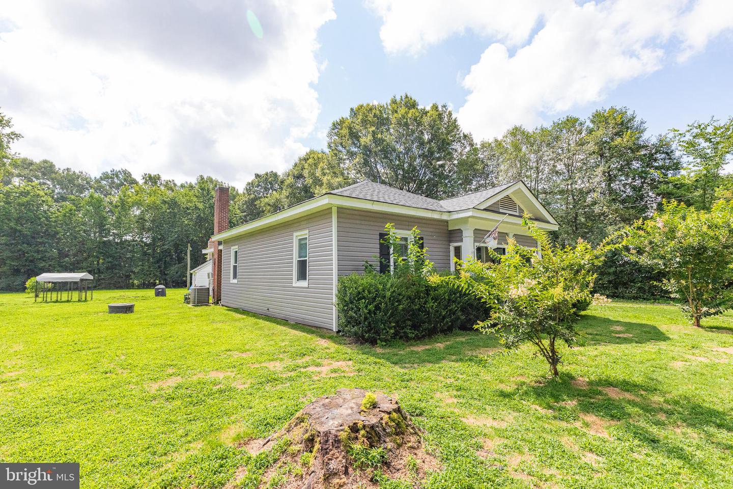 508 CHAPMAN ST, ASHLAND, Virginia 23005, 2 Bedrooms Bedrooms, ,1 BathroomBathrooms,Residential,For sale,508 CHAPMAN ST,VAHA2001022 MLS # VAHA2001022