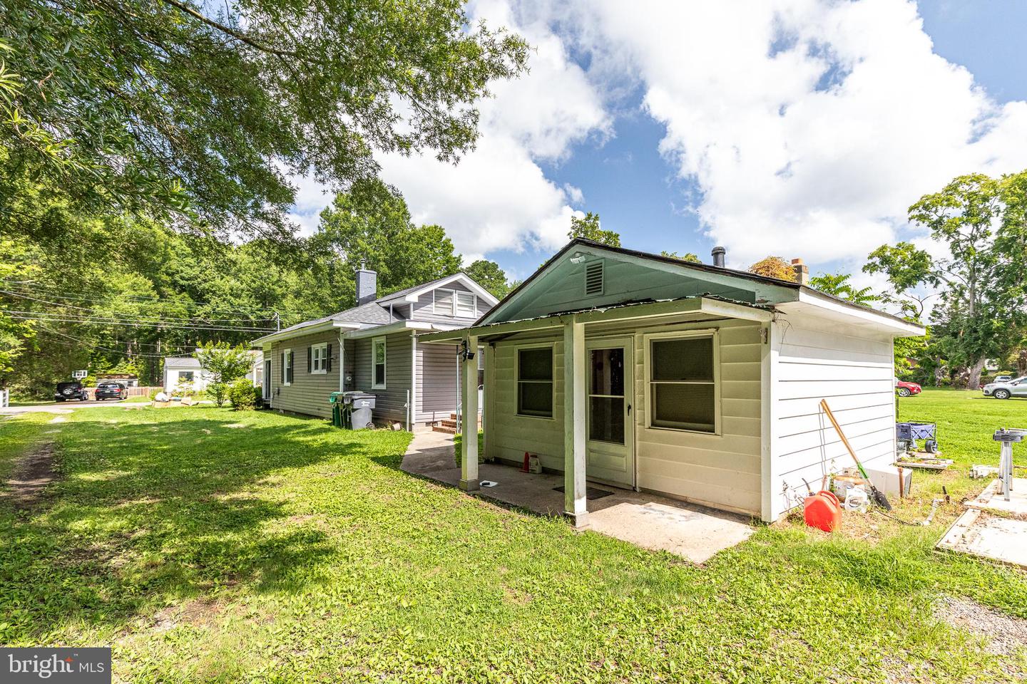 508 CHAPMAN ST, ASHLAND, Virginia 23005, 2 Bedrooms Bedrooms, ,1 BathroomBathrooms,Residential,For sale,508 CHAPMAN ST,VAHA2001022 MLS # VAHA2001022