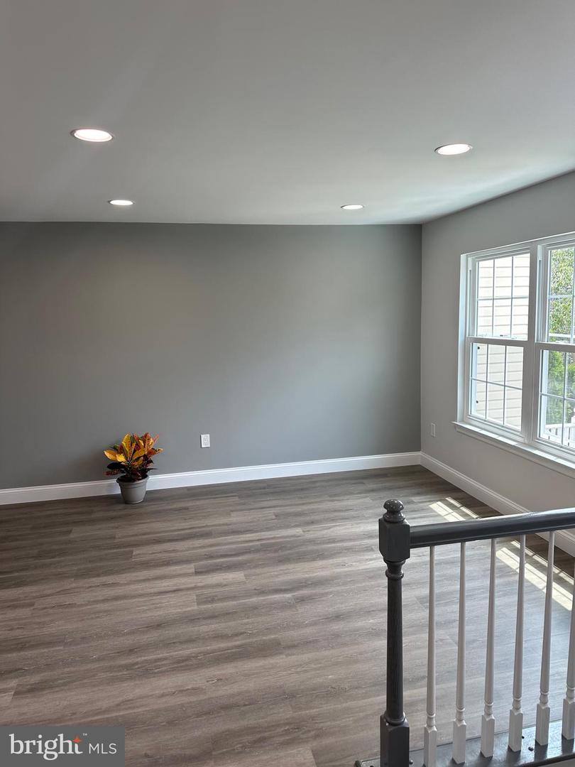 530 COVINGTON TER NE, LEESBURG, Virginia 20176, 4 Bedrooms Bedrooms, ,3 BathroomsBathrooms,Residential,For sale,530 COVINGTON TER NE,VALO2101396 MLS # VALO2101396