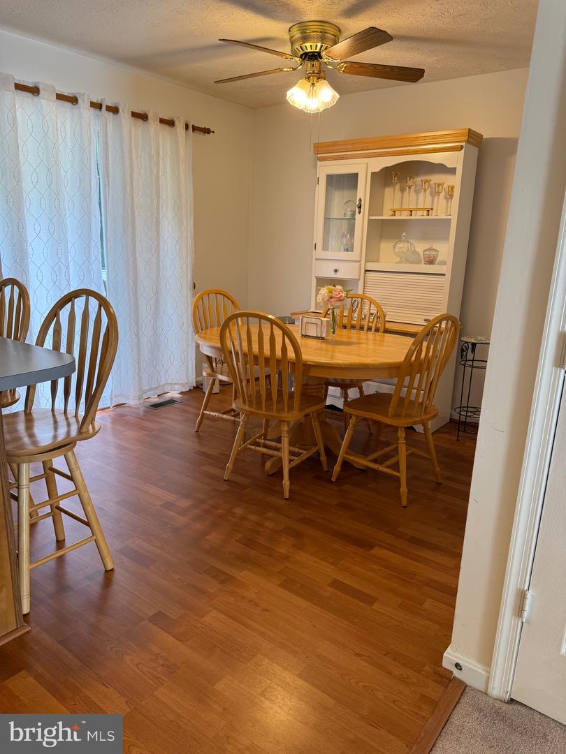 1207 KINGS CREST DR, STAFFORD, Virginia 22554, 3 Bedrooms Bedrooms, ,2 BathroomsBathrooms,Residential,For sale,1207 KINGS CREST DR,VAST2040592 MLS # VAST2040592