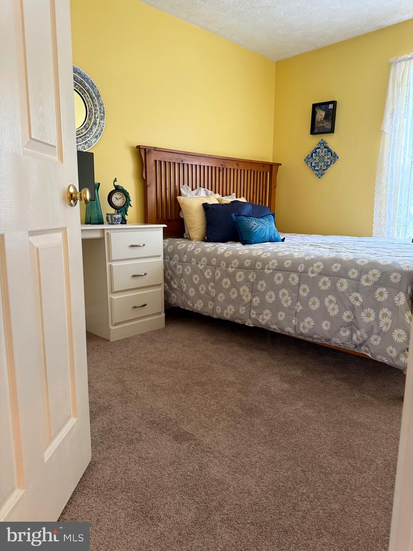 1207 KINGS CREST DR, STAFFORD, Virginia 22554, 3 Bedrooms Bedrooms, ,2 BathroomsBathrooms,Residential,For sale,1207 KINGS CREST DR,VAST2040592 MLS # VAST2040592