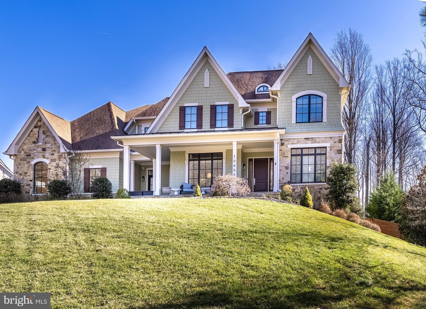 10601 BROOKEVILLE CT, GREAT FALLS, Virginia 22066, 6 Bedrooms Bedrooms, ,6 BathroomsBathrooms,Residential,For sale,10601 BROOKEVILLE CT,VAFX2255680 MLS # VAFX2255680
