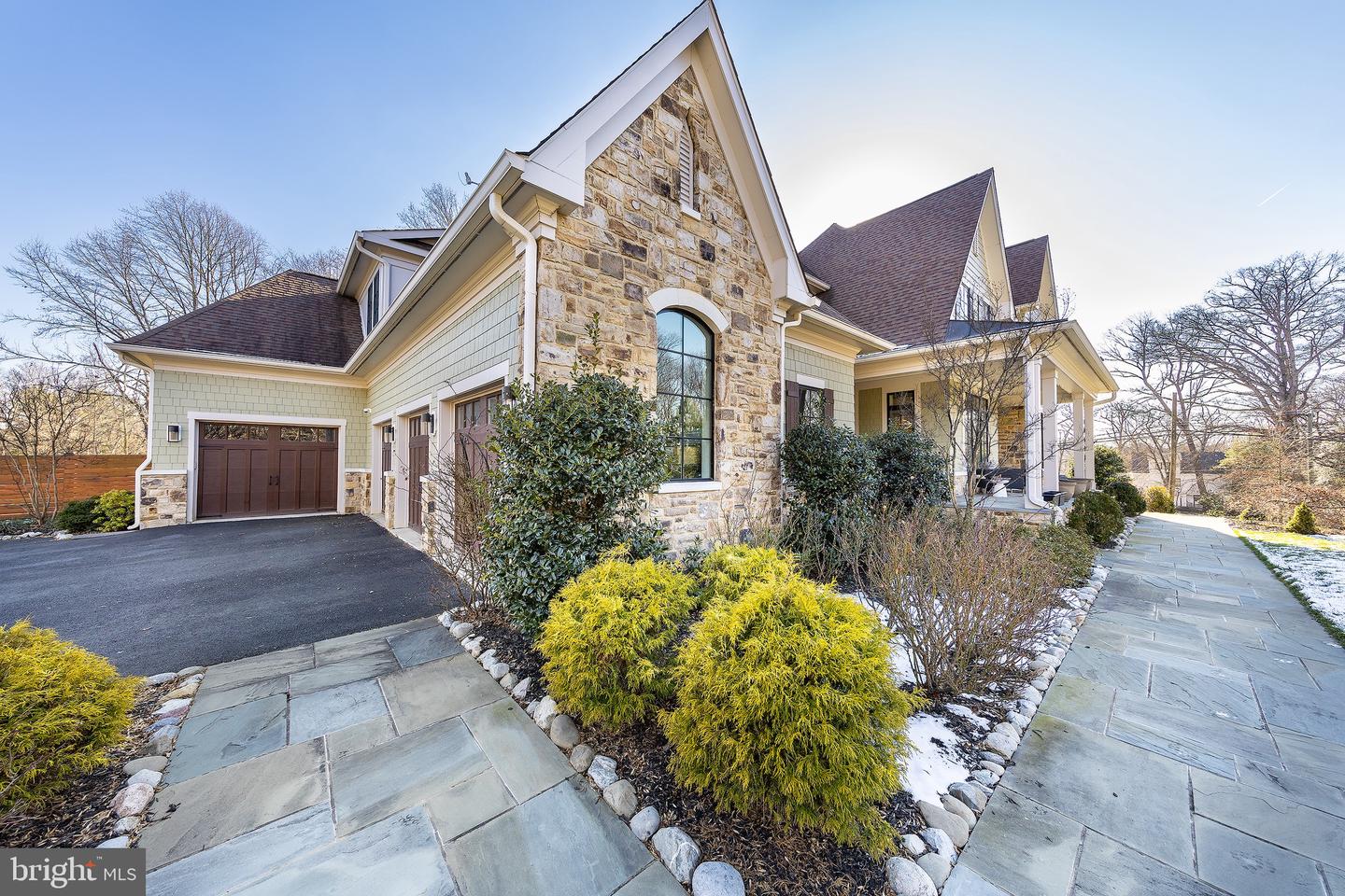 10601 BROOKEVILLE CT, GREAT FALLS, Virginia 22066, 6 Bedrooms Bedrooms, ,6 BathroomsBathrooms,Residential,For sale,10601 BROOKEVILLE CT,VAFX2255680 MLS # VAFX2255680