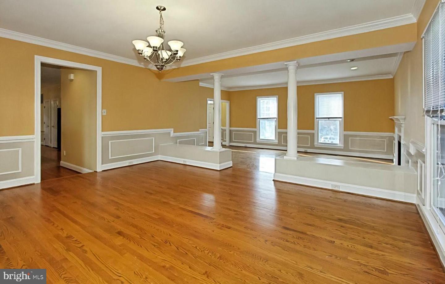 7204 QUIET CV, ANNANDALE, Virginia 22003, 4 Bedrooms Bedrooms, ,4 BathroomsBathrooms,Residential,For sale,7204 QUIET CV,VAFX2255930 MLS # VAFX2255930