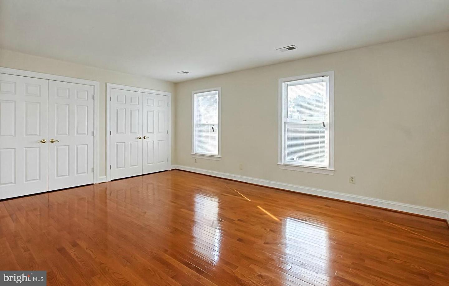 7204 QUIET CV, ANNANDALE, Virginia 22003, 4 Bedrooms Bedrooms, ,4 BathroomsBathrooms,Residential,For sale,7204 QUIET CV,VAFX2255930 MLS # VAFX2255930