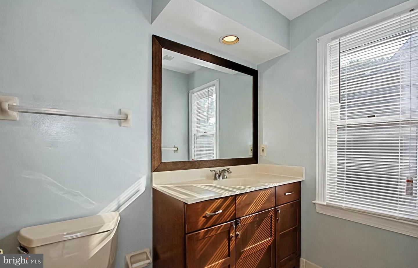 7204 QUIET CV, ANNANDALE, Virginia 22003, 4 Bedrooms Bedrooms, ,4 BathroomsBathrooms,Residential,For sale,7204 QUIET CV,VAFX2255930 MLS # VAFX2255930