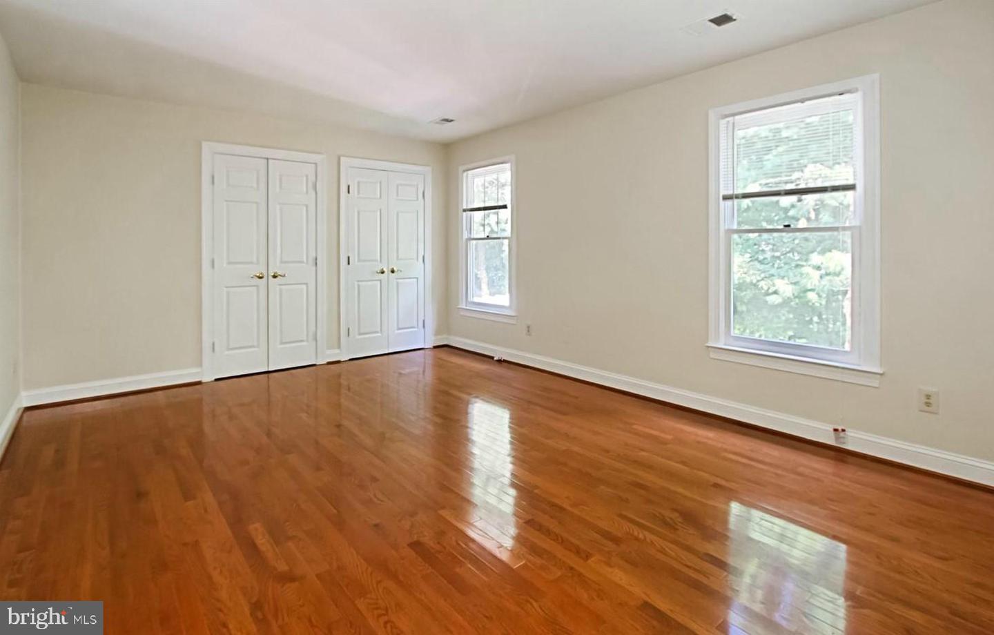 7204 QUIET CV, ANNANDALE, Virginia 22003, 4 Bedrooms Bedrooms, ,4 BathroomsBathrooms,Residential,For sale,7204 QUIET CV,VAFX2255930 MLS # VAFX2255930