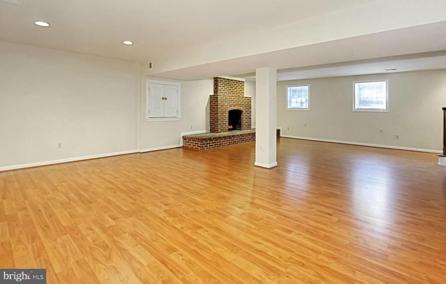 7204 QUIET CV, ANNANDALE, Virginia 22003, 4 Bedrooms Bedrooms, ,4 BathroomsBathrooms,Residential,For sale,7204 QUIET CV,VAFX2255930 MLS # VAFX2255930