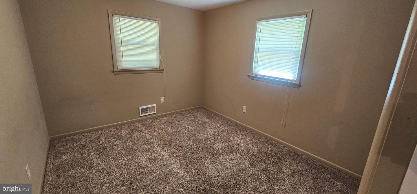 2711 GROVETON ST, ALEXANDRIA, Virginia 22306, 3 Bedrooms Bedrooms, ,2 BathroomsBathrooms,Residential,For sale,2711 GROVETON ST,VAFX2255954 MLS # VAFX2255954