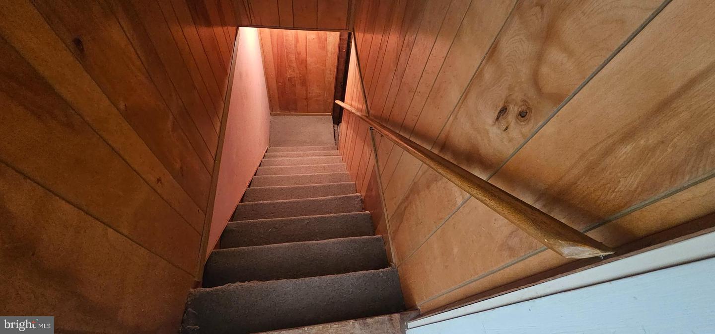 2711 GROVETON ST, ALEXANDRIA, Virginia 22306, 3 Bedrooms Bedrooms, ,2 BathroomsBathrooms,Residential,For sale,2711 GROVETON ST,VAFX2255954 MLS # VAFX2255954