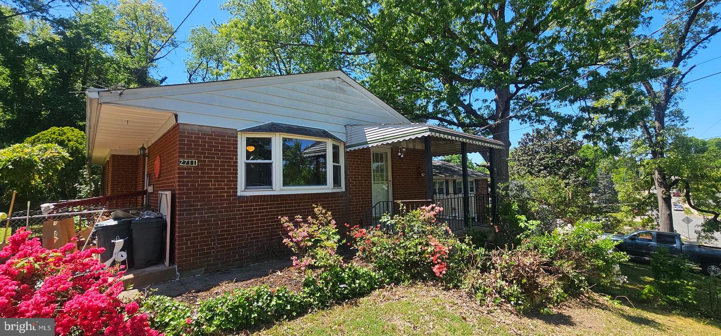 2711 GROVETON ST, ALEXANDRIA, Virginia 22306, 3 Bedrooms Bedrooms, ,2 BathroomsBathrooms,Residential,For sale,2711 GROVETON ST,VAFX2255954 MLS # VAFX2255954