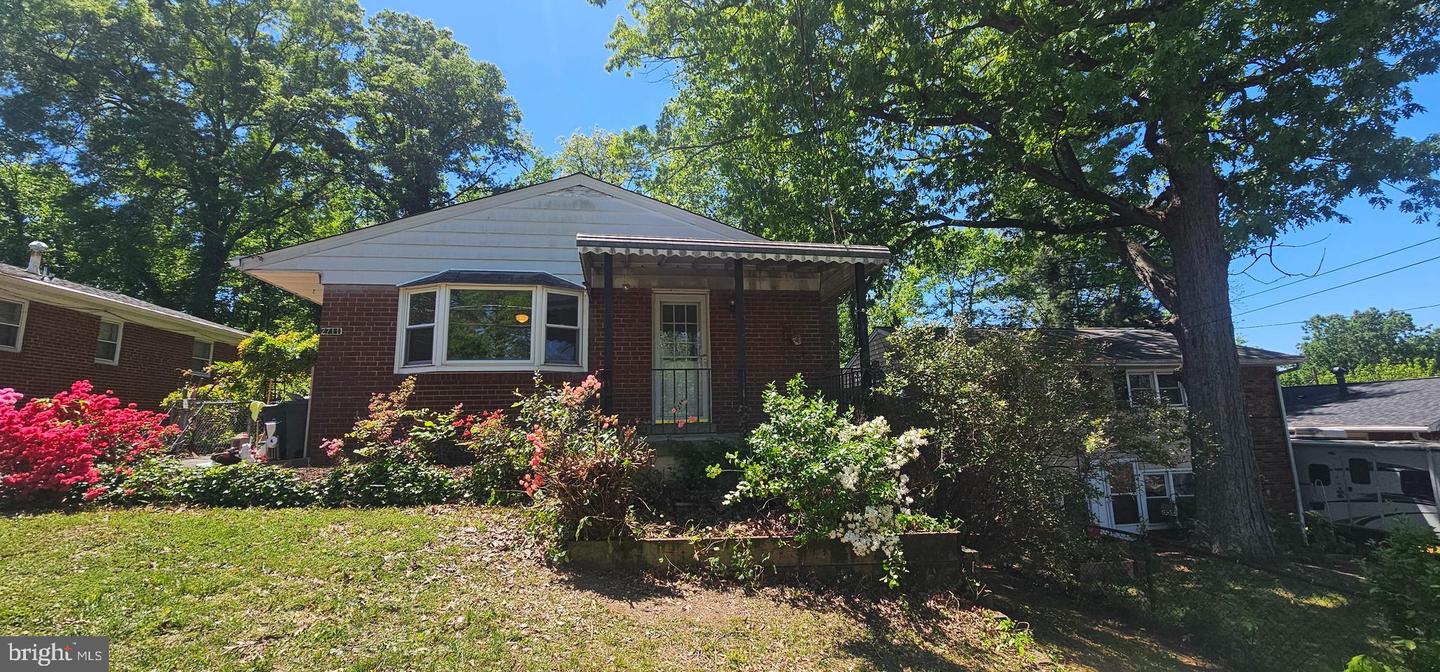 2711 GROVETON ST, ALEXANDRIA, Virginia 22306, 3 Bedrooms Bedrooms, ,2 BathroomsBathrooms,Residential,For sale,2711 GROVETON ST,VAFX2255954 MLS # VAFX2255954