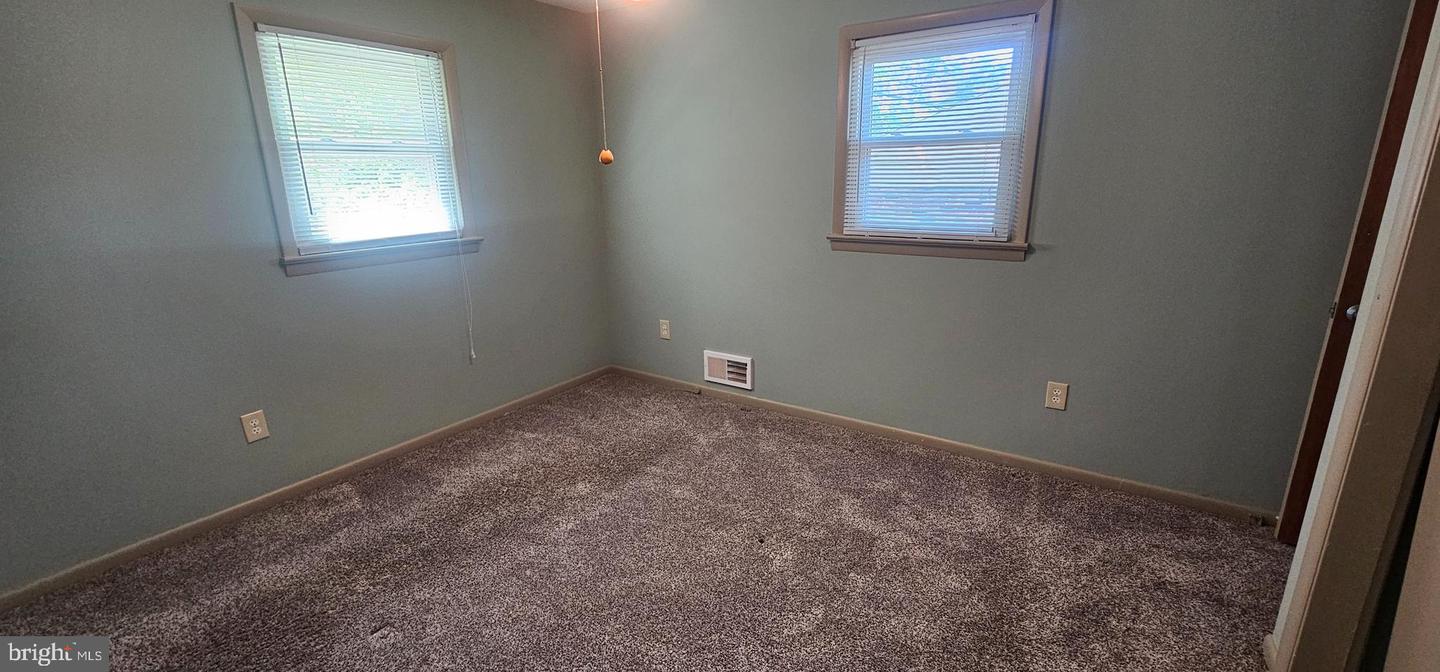 2711 GROVETON ST, ALEXANDRIA, Virginia 22306, 3 Bedrooms Bedrooms, ,2 BathroomsBathrooms,Residential,For sale,2711 GROVETON ST,VAFX2255954 MLS # VAFX2255954