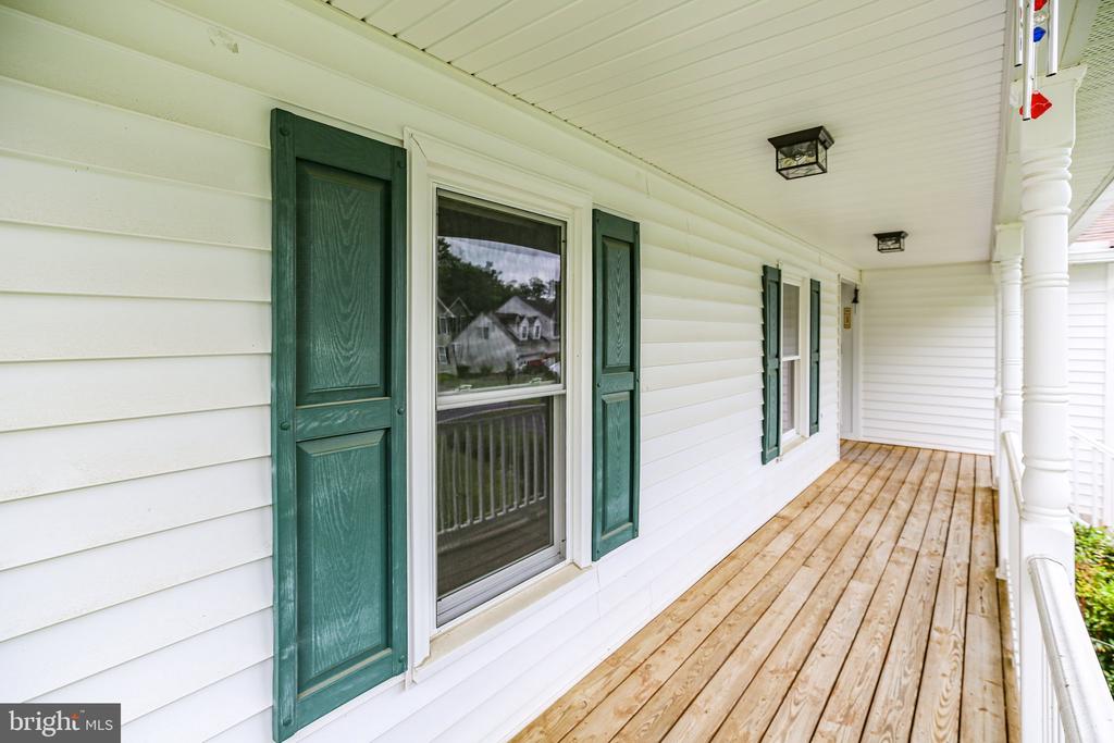 11923 GARDENIA DR, FREDERICKSBURG, Virginia 22407, 3 Bedrooms Bedrooms, ,2 BathroomsBathrooms,Residential,11923 GARDENIA DR,VASP2033876 MLS # VASP2033876