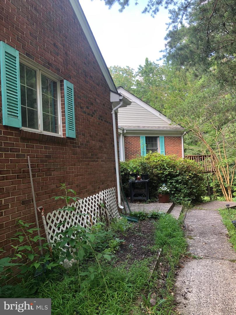 337 CARRSBROOK DR, CHARLOTTESVILLE, Virginia 22901, 4 Bedrooms Bedrooms, 11 Rooms Rooms,2 BathroomsBathrooms,Residential,For sale,337 CARRSBROOK DR,VAAB2000980 MLS # VAAB2000980