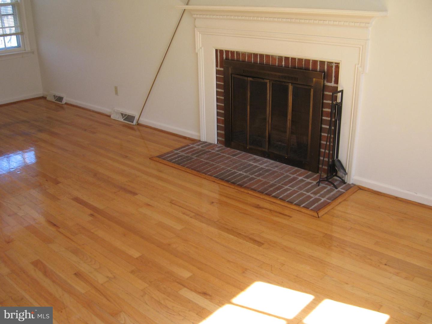 337 CARRSBROOK DR, CHARLOTTESVILLE, Virginia 22901, 4 Bedrooms Bedrooms, 11 Rooms Rooms,2 BathroomsBathrooms,Residential,For sale,337 CARRSBROOK DR,VAAB2000980 MLS # VAAB2000980
