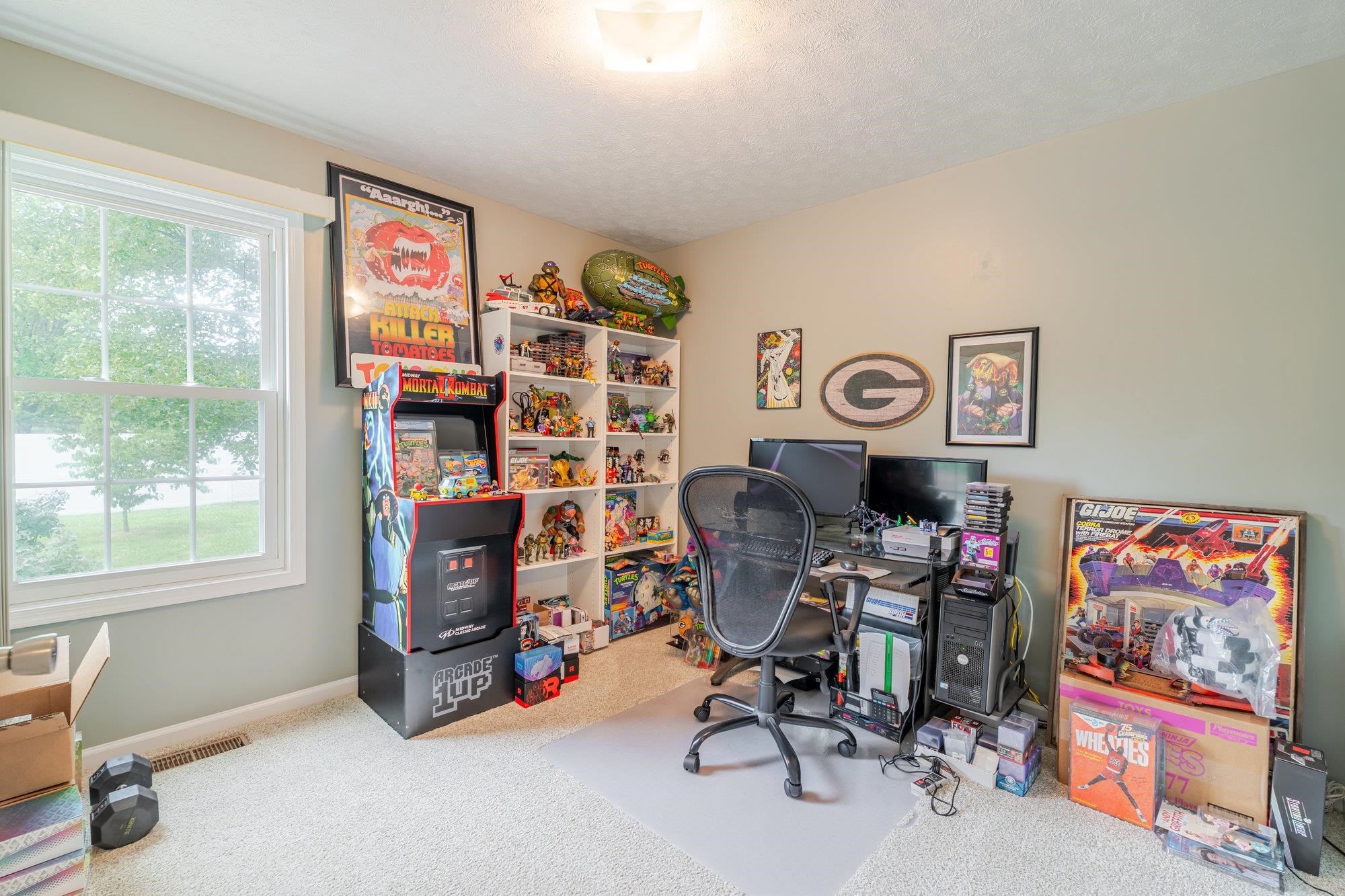 302 14TH ST, GROTTOES, Virginia 24441, 3 Bedrooms Bedrooms, ,2 BathroomsBathrooms,Residential,302 14TH ST,666830 MLS # 666830