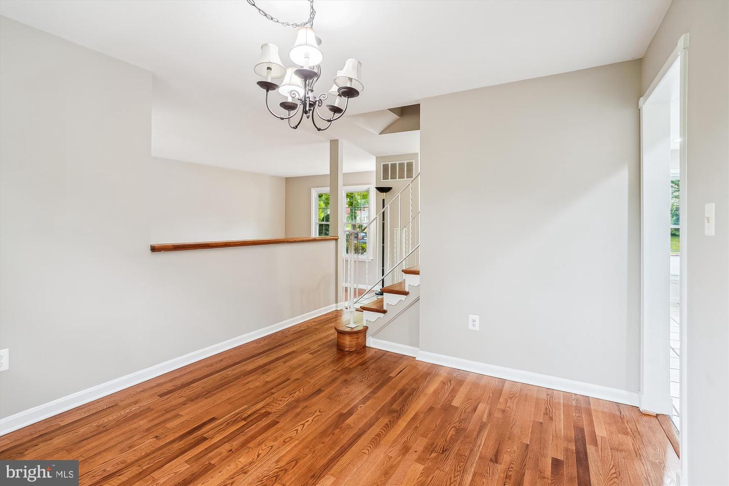 2502 DOVER CT, WOODBRIDGE, Virginia 22192, 4 Bedrooms Bedrooms, ,2 BathroomsBathrooms,Residential,For sale,2502 DOVER CT,VAPW2095832 MLS # VAPW2095832