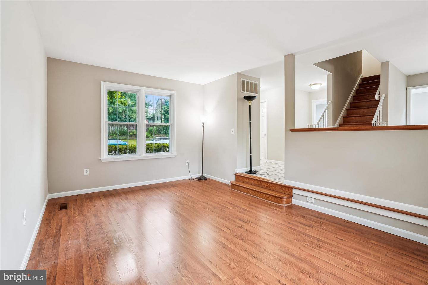 2502 DOVER CT, WOODBRIDGE, Virginia 22192, 4 Bedrooms Bedrooms, ,2 BathroomsBathrooms,Residential,For sale,2502 DOVER CT,VAPW2095832 MLS # VAPW2095832