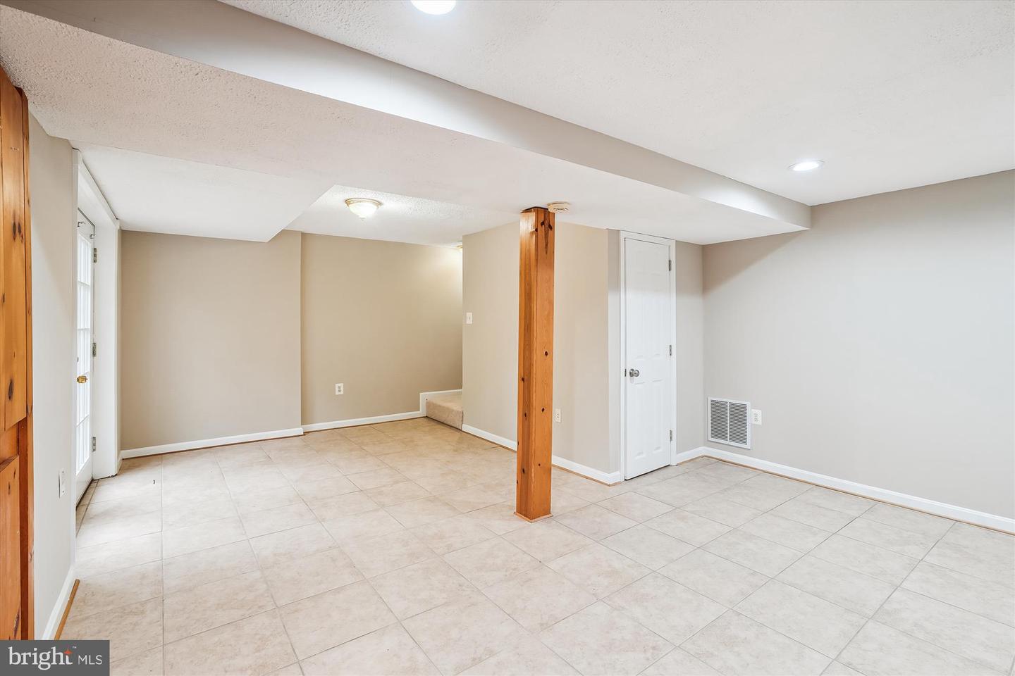 2502 DOVER CT, WOODBRIDGE, Virginia 22192, 4 Bedrooms Bedrooms, ,2 BathroomsBathrooms,Residential,For sale,2502 DOVER CT,VAPW2095832 MLS # VAPW2095832