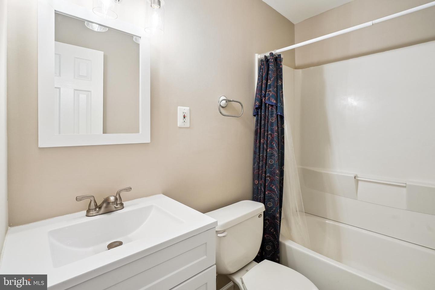 2502 DOVER CT, WOODBRIDGE, Virginia 22192, 4 Bedrooms Bedrooms, ,2 BathroomsBathrooms,Residential,For sale,2502 DOVER CT,VAPW2095832 MLS # VAPW2095832