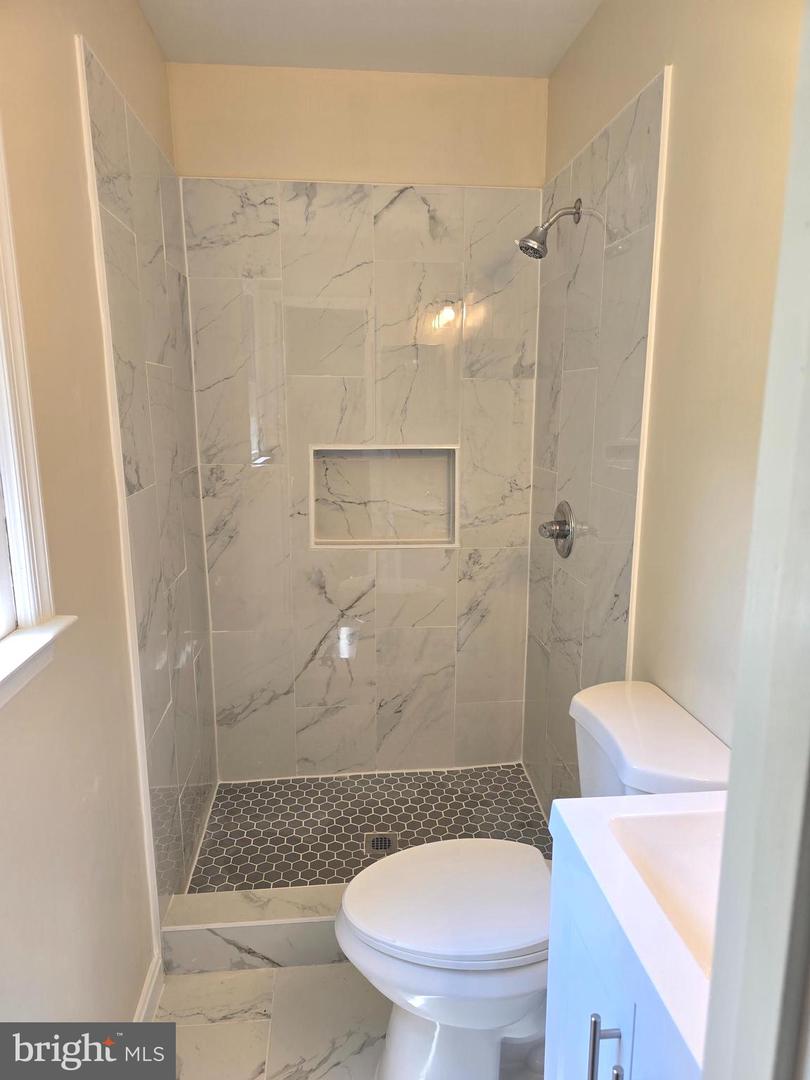 205 VINE PL, STAFFORD, Virginia 22554, 5 Bedrooms Bedrooms, ,3 BathroomsBathrooms,Residential,For sale,205 VINE PL,VAST2039894 MLS # VAST2039894