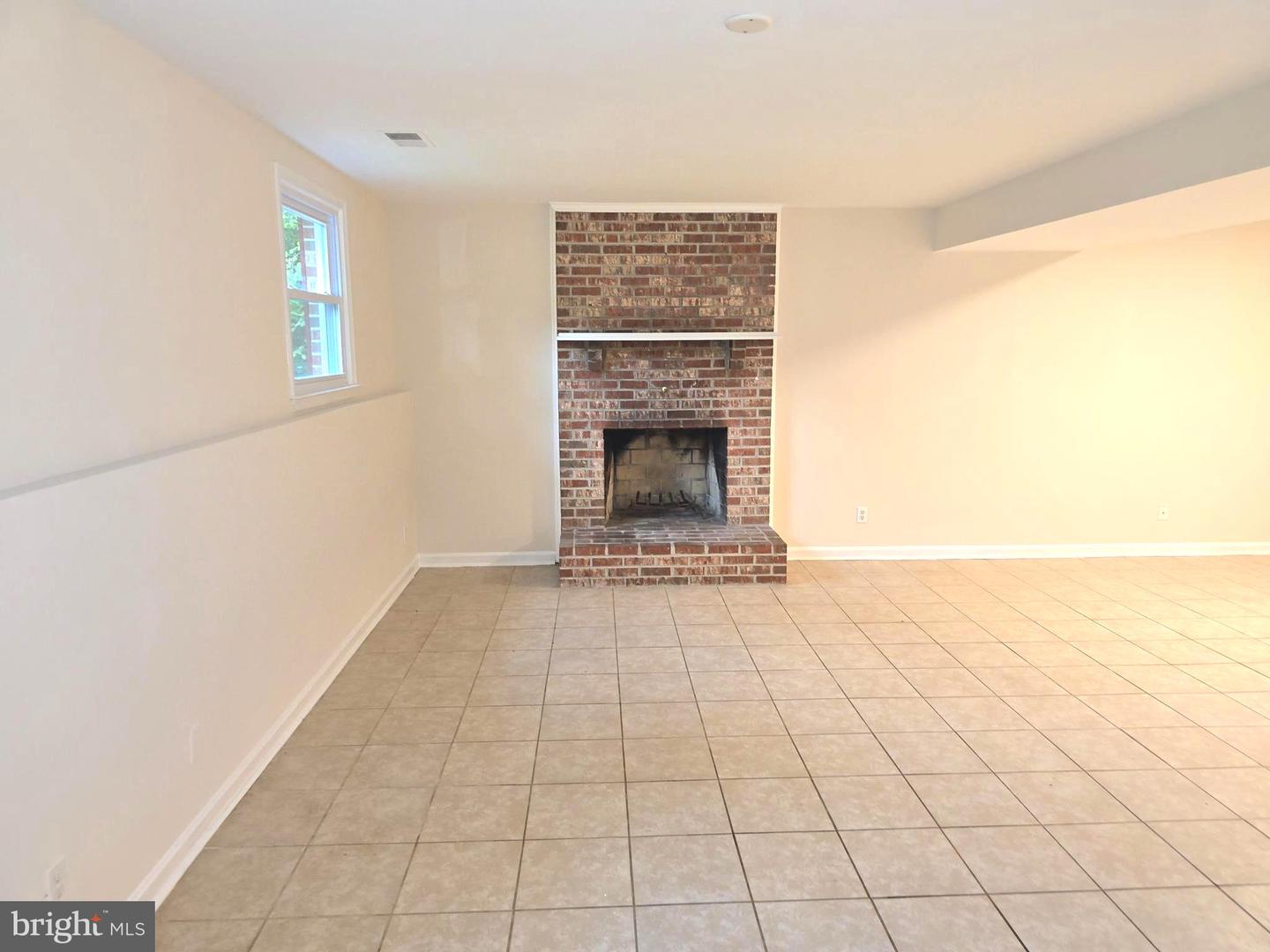 205 VINE PL, STAFFORD, Virginia 22554, 5 Bedrooms Bedrooms, ,3 BathroomsBathrooms,Residential,For sale,205 VINE PL,VAST2039894 MLS # VAST2039894
